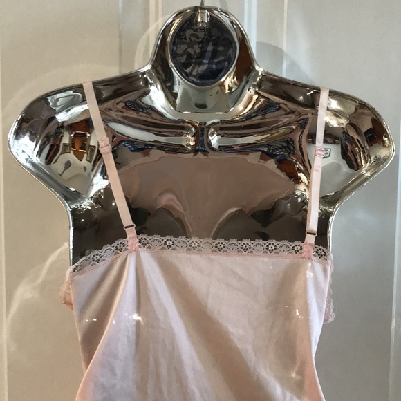 Vintage Vanity Fair Lace Camisole - Size:34 - Picture 4 of 6